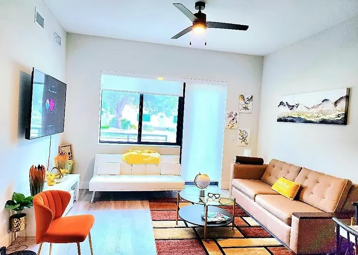 Luxe & Cozy 3Beds,2Rooms,Ev Gym Near Beaches&Downtown Wpb