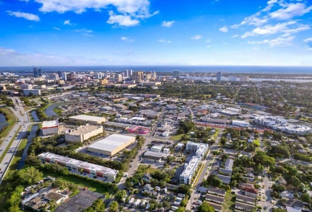 Appartamento Luxe & Cozy 3beds,2rooms,ev Gym Near Beaches&downtown Wpb *