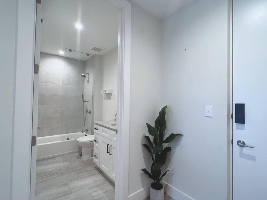 Luxe & Cozy 3beds,2rooms,ev Gym Near Beaches&downtown Wpb Appartamento West Palm Beach