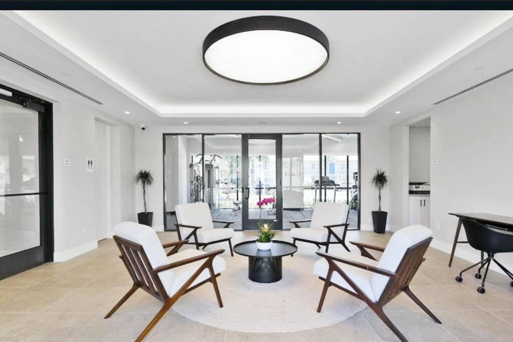 Appartamento Luxe & Cozy 3beds,2rooms,ev Gym Near Beaches&downtown Wpb West Palm Beach